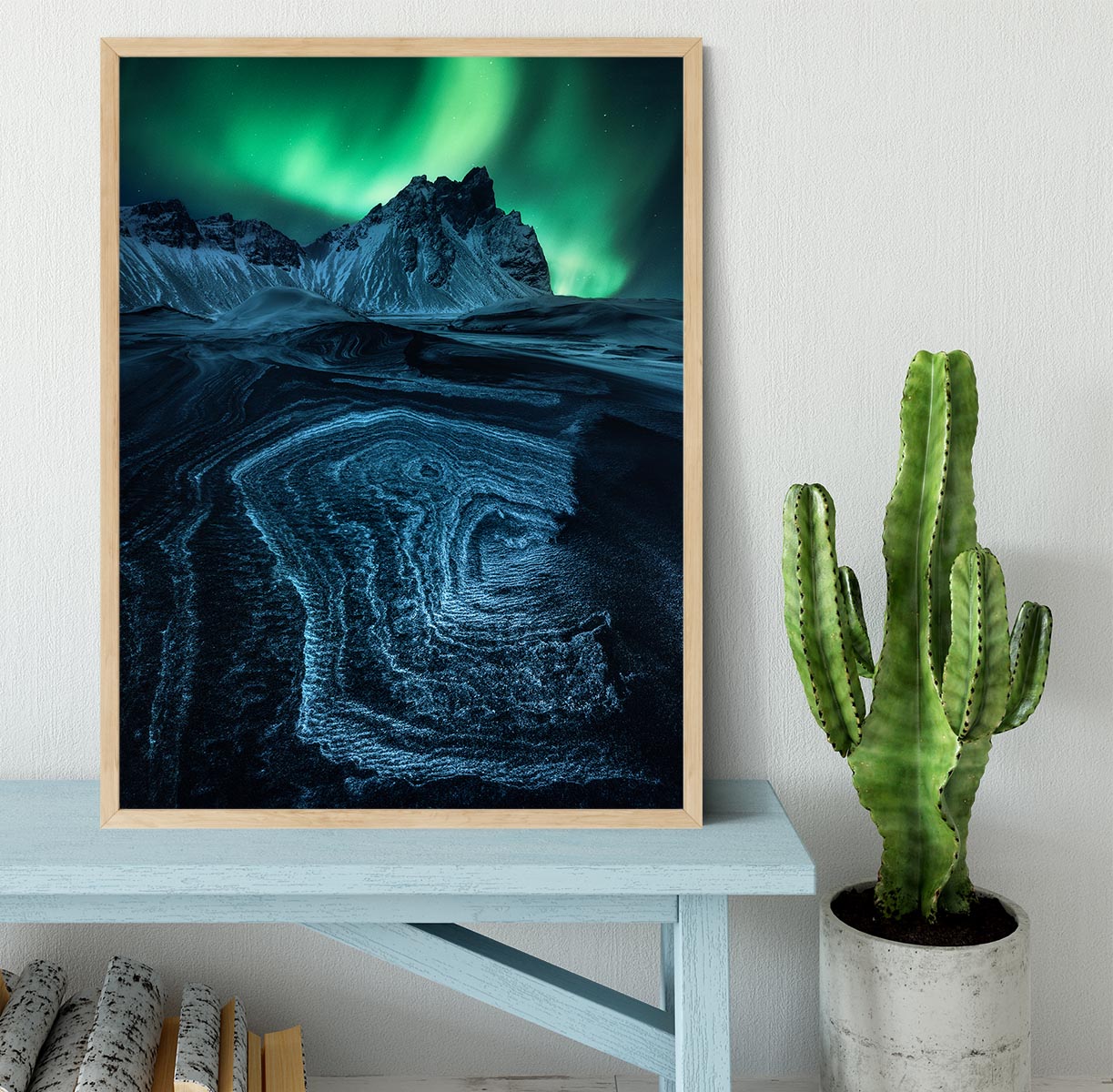 Arctic Signs Framed Print - Canvas Art Rocks - 4