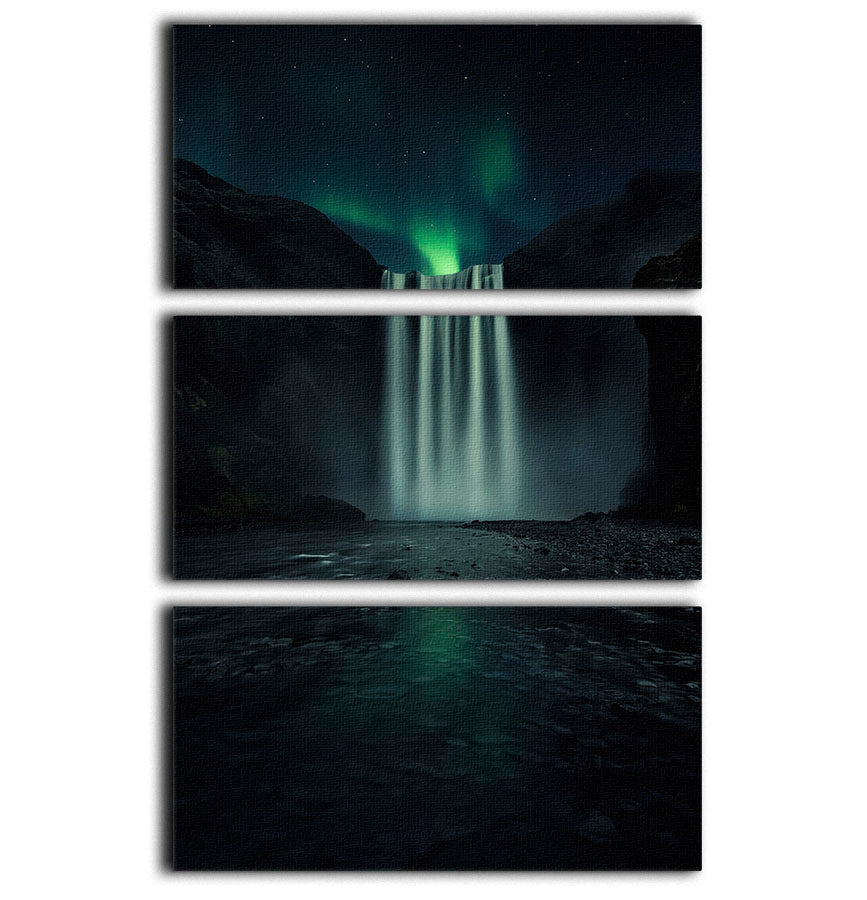 Green Night 3 Split Panel Canvas Print - Canvas Art Rocks - 1