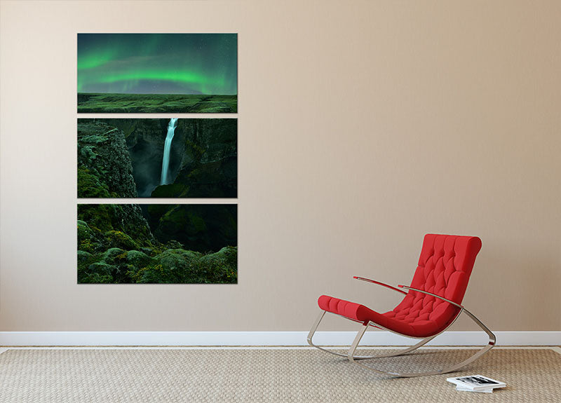 Green Night II 3 Split Panel Canvas Print - Canvas Art Rocks - 2