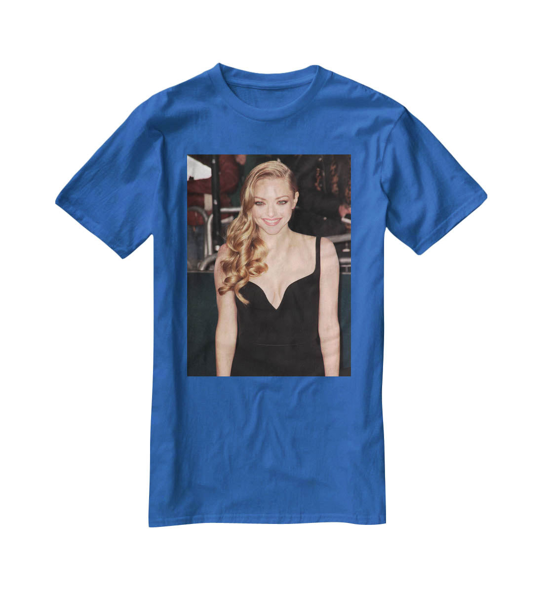 Actresss Amanda Seyfried T-Shirt - Canvas Art Rocks - 2