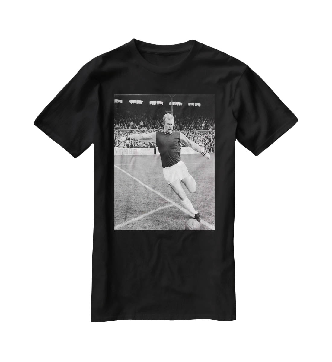Bobby Moore West Ham Footballer T-Shirt - Canvas Art Rocks - 1