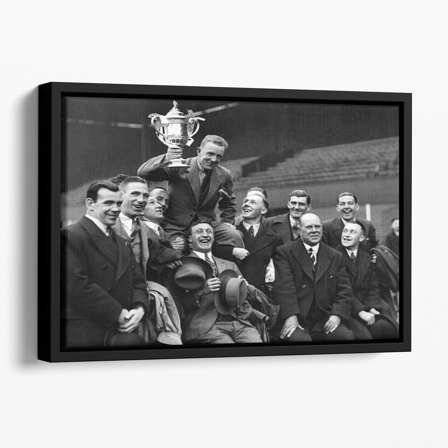Celtic Scottish Cup Winners 1933 Floating Framed Canvas - Canvas Art Rocks - 1