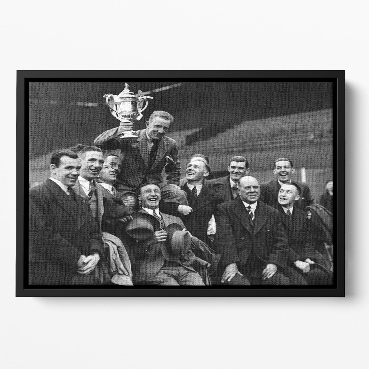 Celtic Scottish Cup Winners 1933 Floating Framed Canvas - Canvas Art Rocks - 2