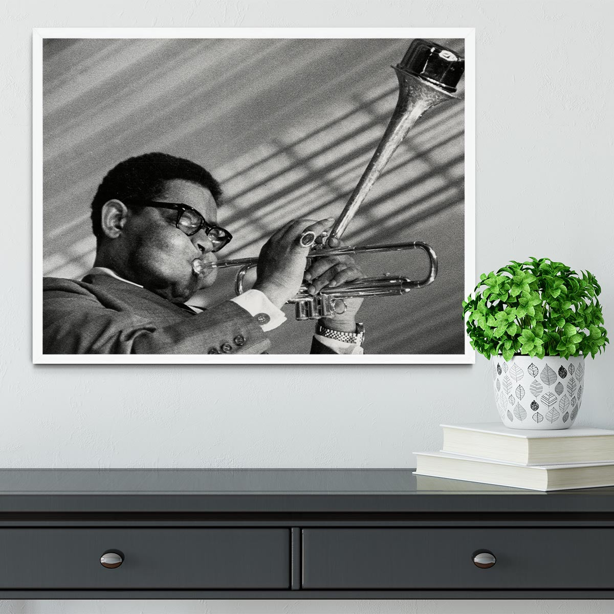 Dizzy Gillespie Framed Print - Canvas Art Rocks -6
