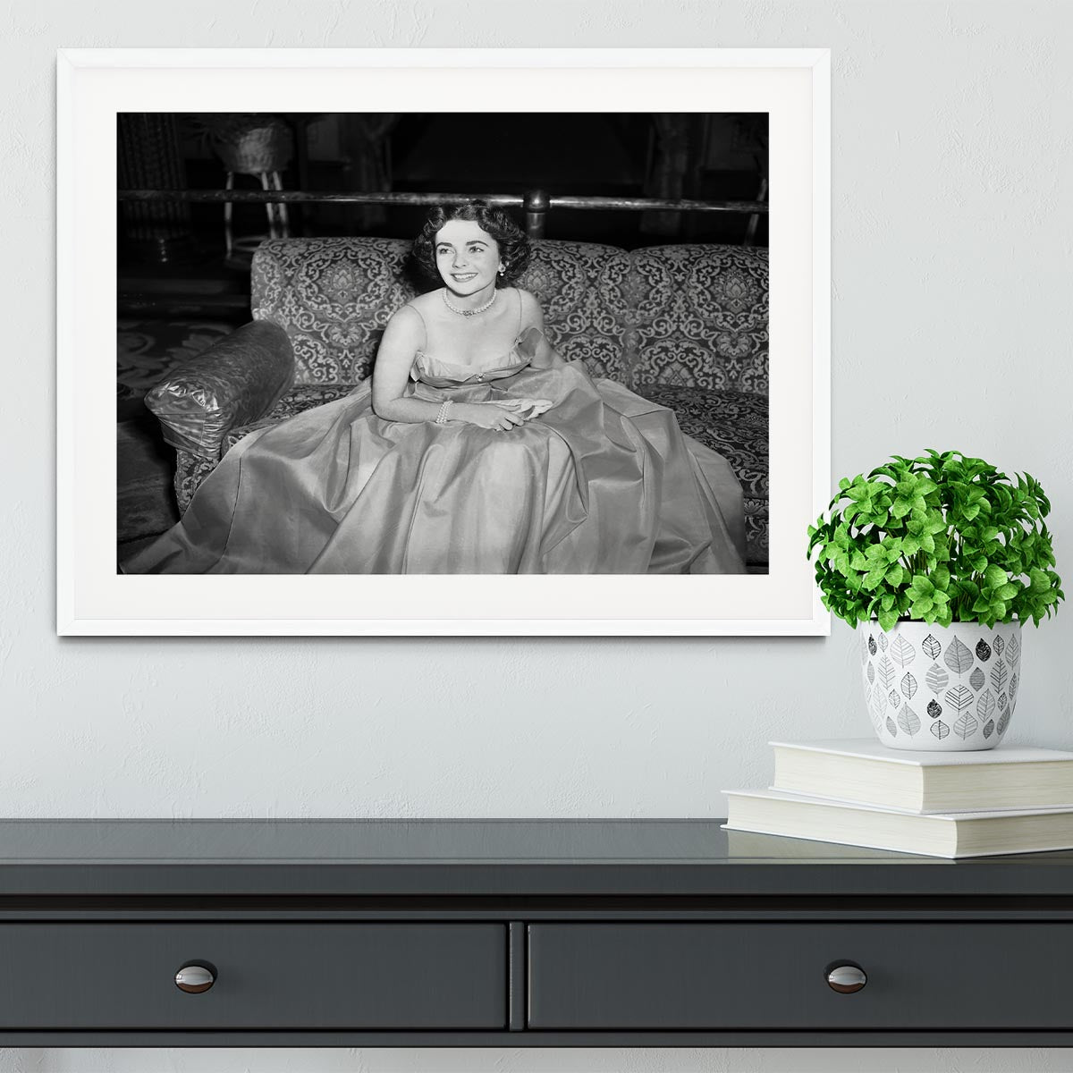 Elizabeth Taylor In A Dress Framed Print - Canvas Art Rocks - 5