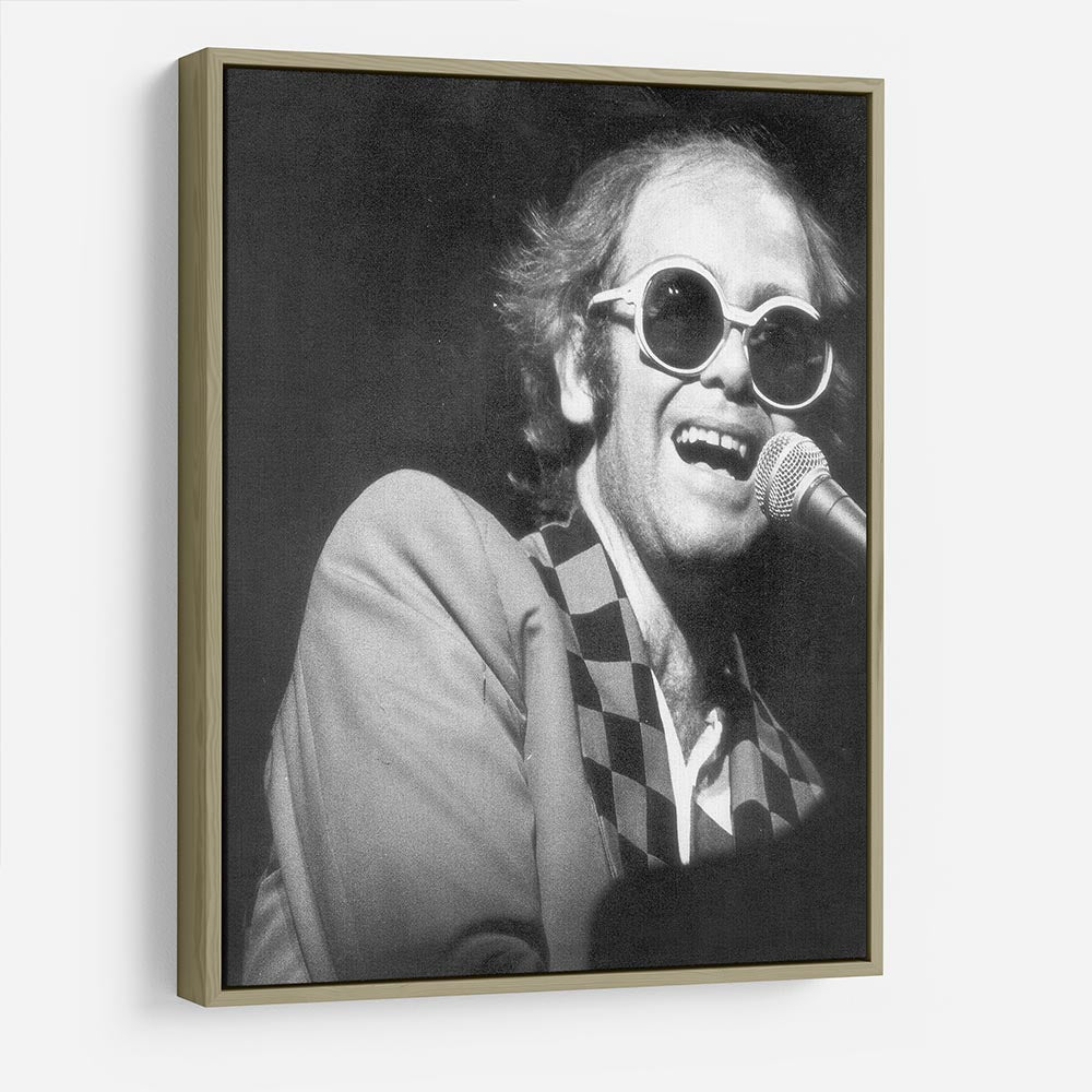 Elton John in concert 1977 HD Metal Print - Canvas Art Rocks - 8