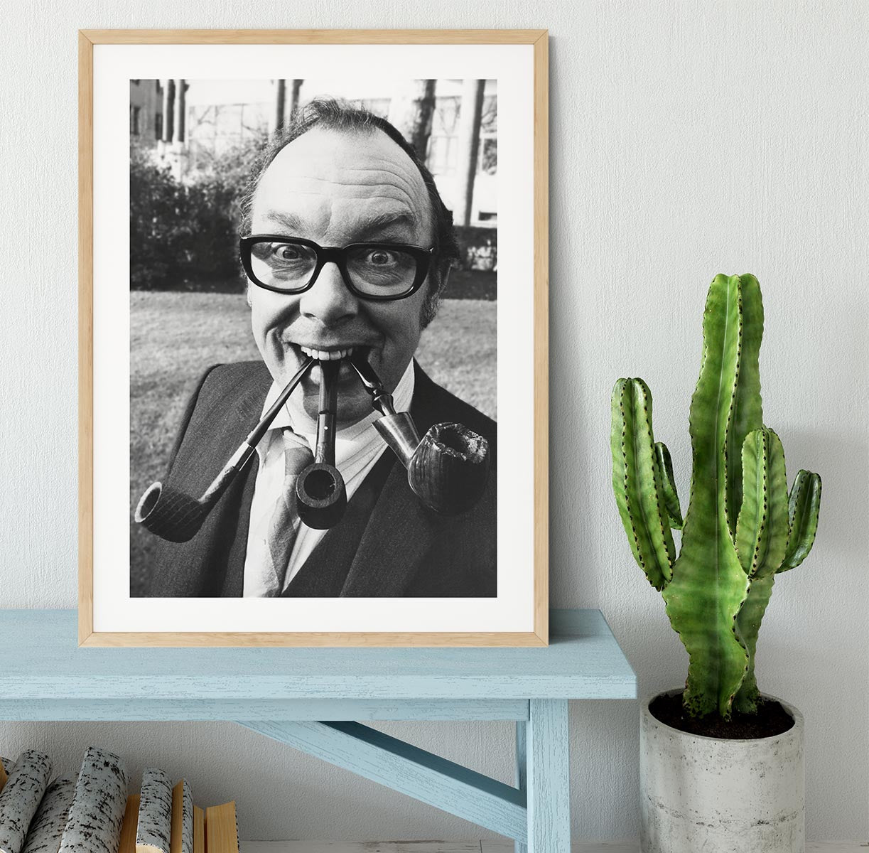 Eric Morecambe with three pipes in his mouth Framed Print - Canvas Art Rocks - 3