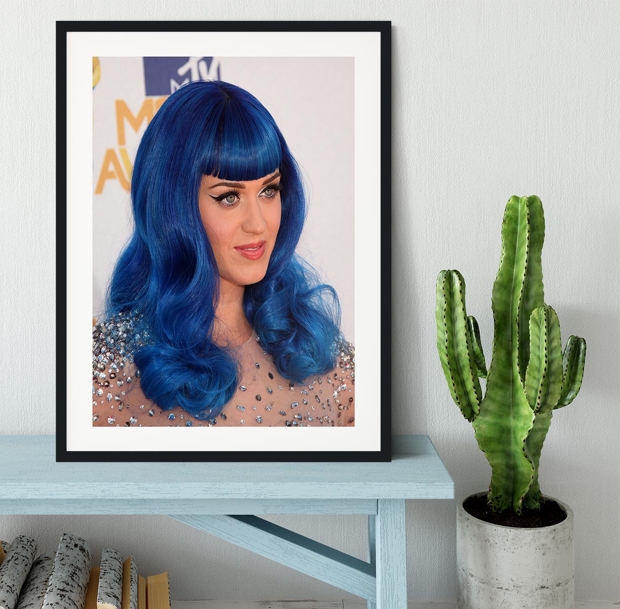 Katy Perry in blue Framed Print - Canvas Art Rocks - 1