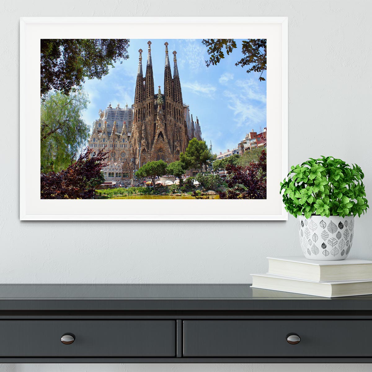 La Sagrada Familia Framed Print - Canvas Art Rocks - 5