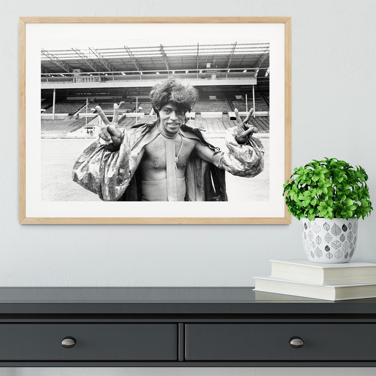 Little Richard at Wembley Stadium Framed Print - Canvas Art Rocks - 3