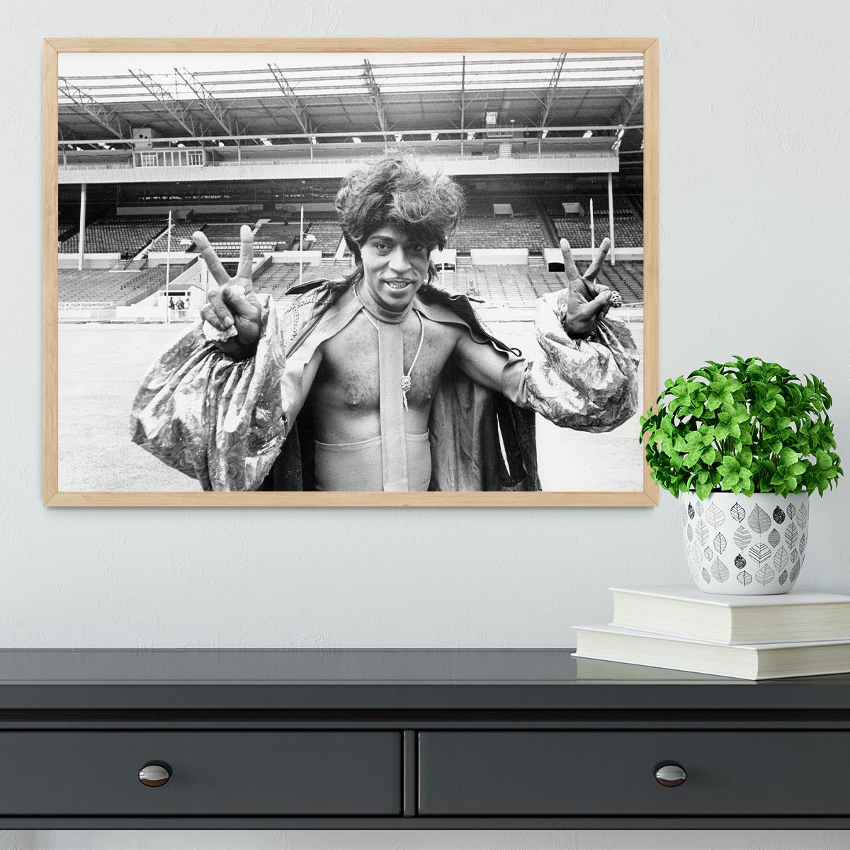 Little Richard at Wembley Stadium Framed Print - Canvas Art Rocks - 4