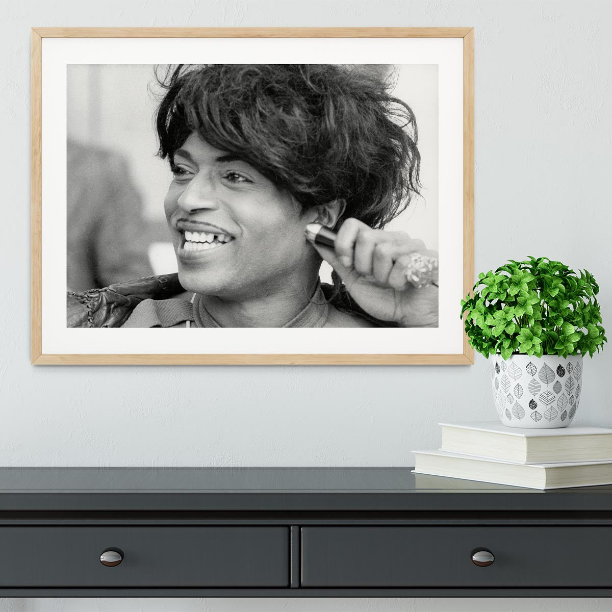 Little Richard smiles Framed Print - Canvas Art Rocks - 3