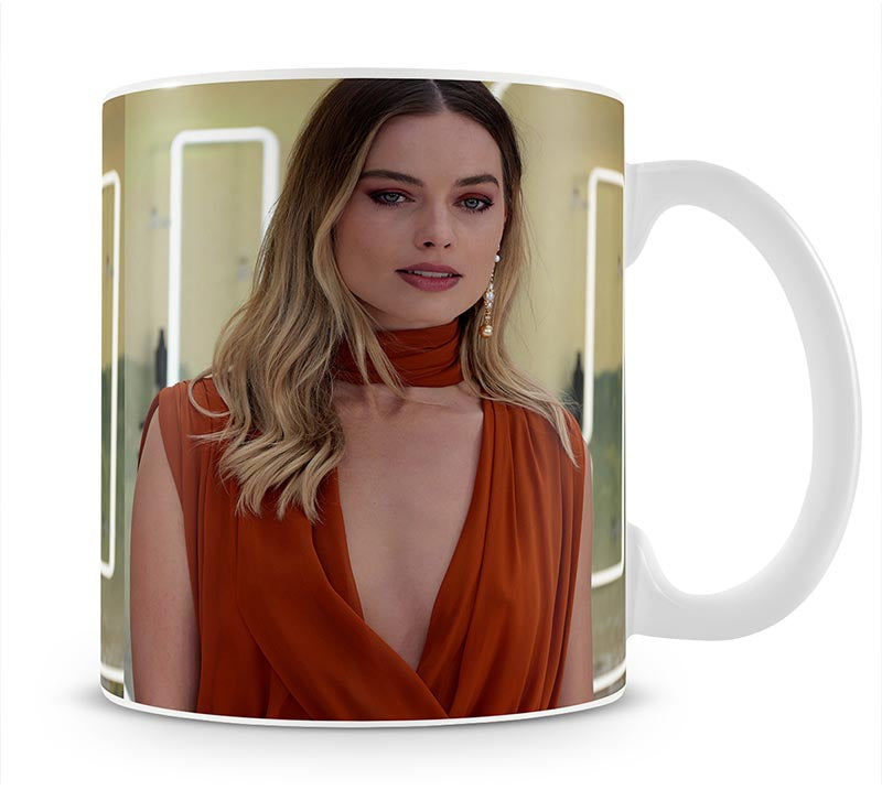 Margot Robbie Once Upon A Time In Hollywood Premiere London Mug - Canvas Art Rocks - 1