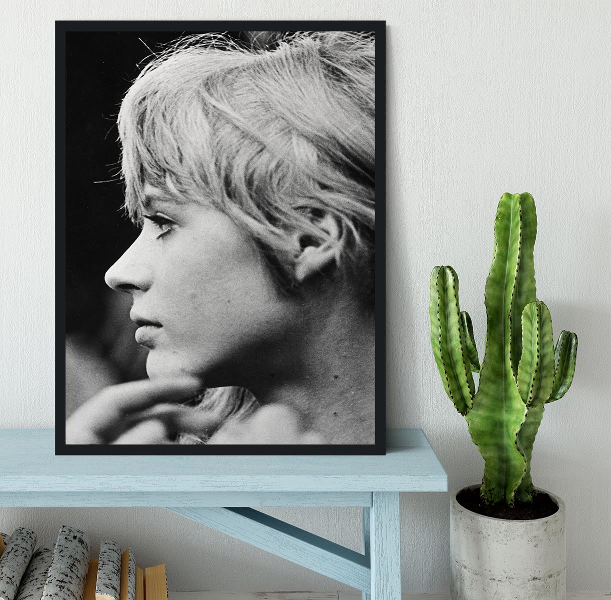 Marianne Faithfull in profile Framed Print - Canvas Art Rocks - 2