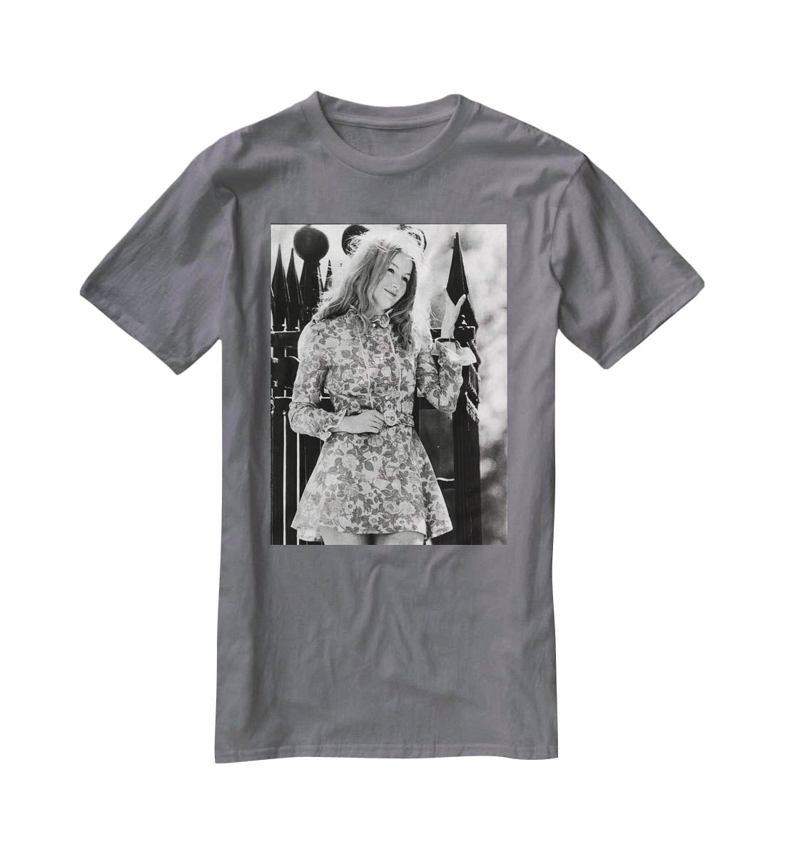 Mary Hopkin singer T-Shirt - Canvas Art Rocks - 3