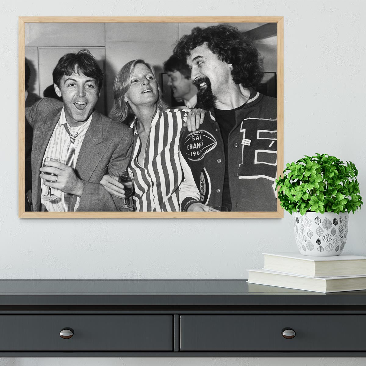 Paul and Linda McCartney with Billy Connolly Framed Print - Canvas Art Rocks - 4