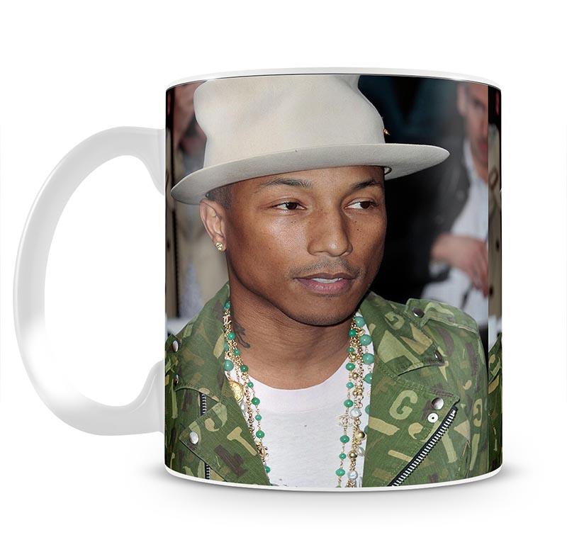 Pharrell Williams in a hat Mug - Canvas Art Rocks - 2