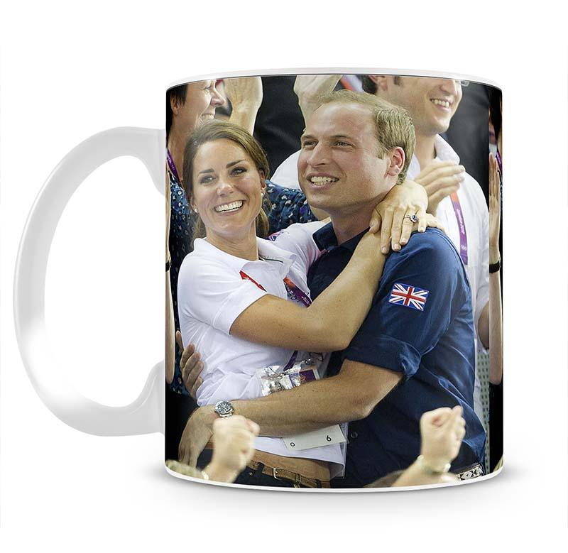 Prince William and Kate hugging at the 2012 Olympics Mug - Canvas Art Rocks - 2
