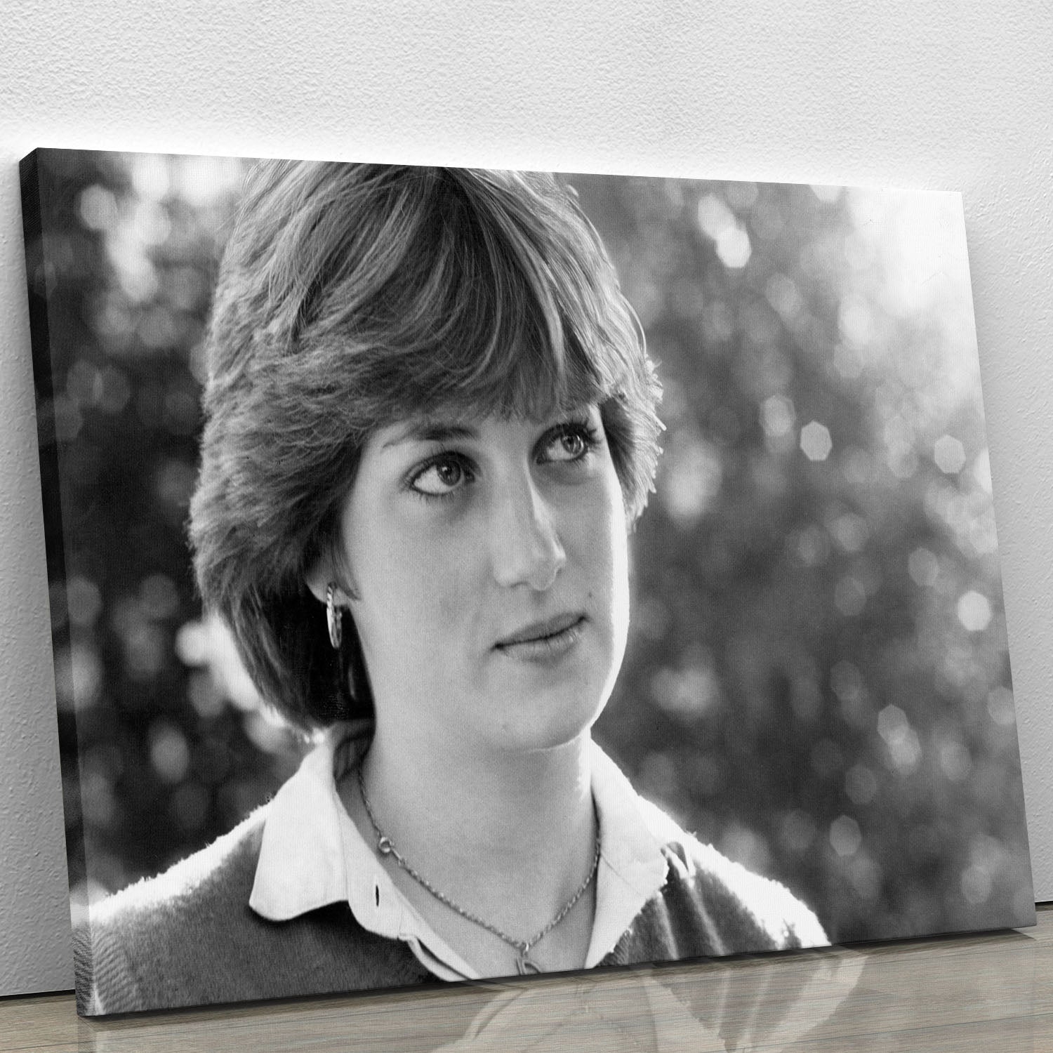 Princess Diana meeting the press for the first time Canvas Print or Poster - Canvas Art Rocks - 1