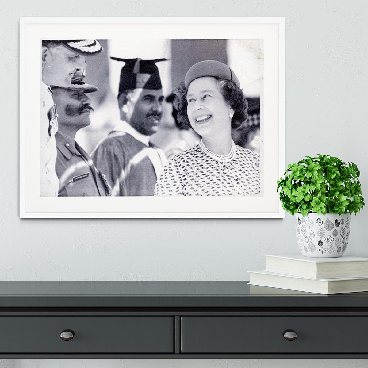 Queen Elizabeth II laughing during her tour of India Framed Print - Canvas Art Rocks - 5