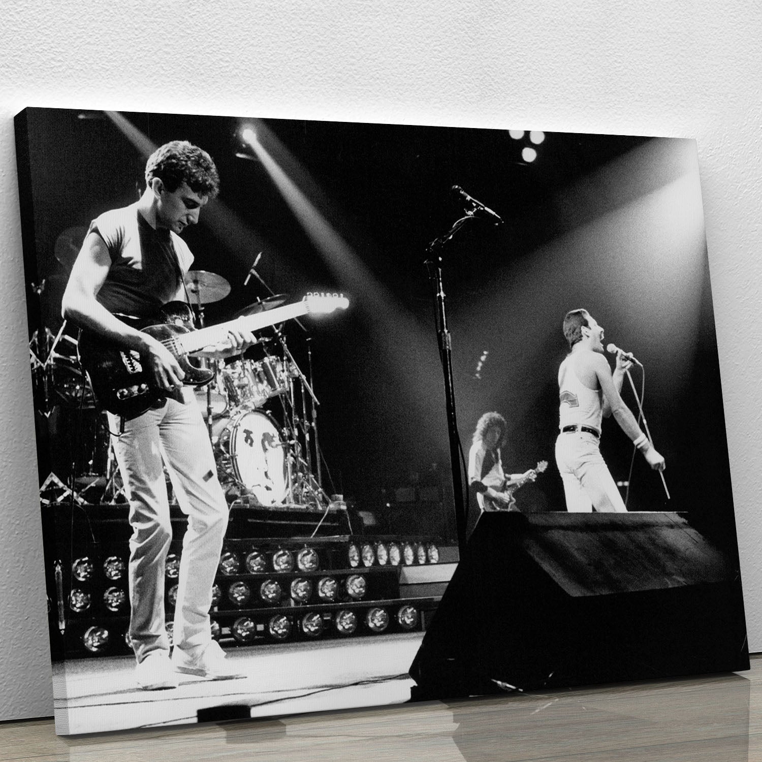 Queen Live On Stage Canvas Print or Poster - Canvas Art Rocks - 1