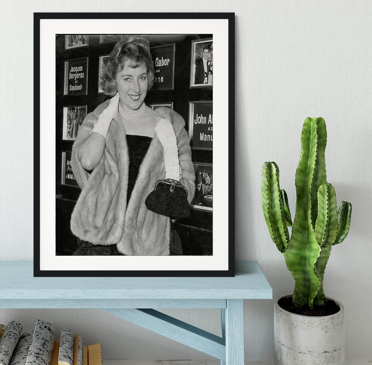 Singer Vera Lynn Framed Print - Canvas Art Rocks - 1