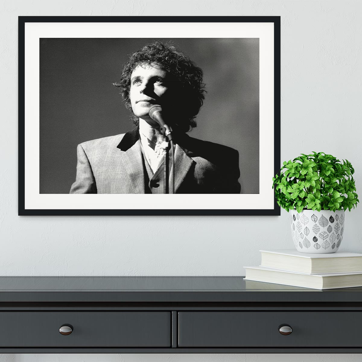 Singer and Actor David Essex Framed Print - Canvas Art Rocks - 1