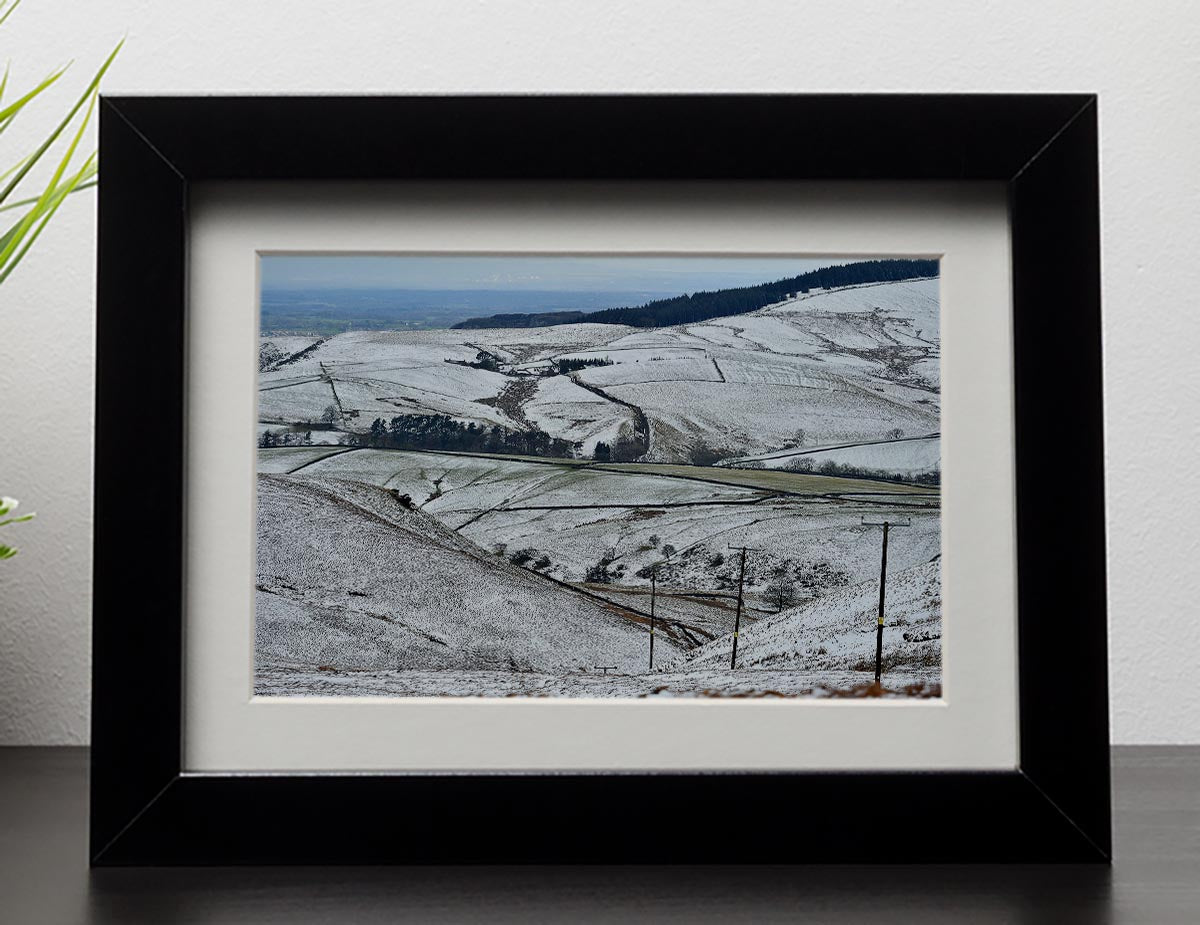 Snow in the Peak District Framed Print - Canvas Art Rocks - 1