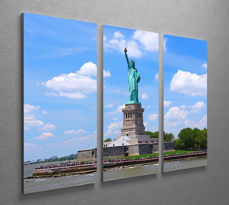 Statue of Liberty 3 Split Panel Canvas Print - Canvas Art Rocks - 2