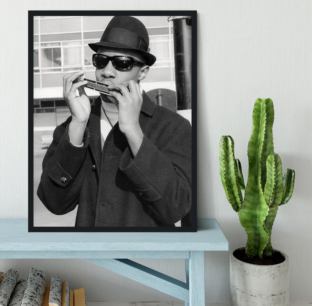 Stevie Wonder playing the harmonica Framed Print - Canvas Art Rocks - 2