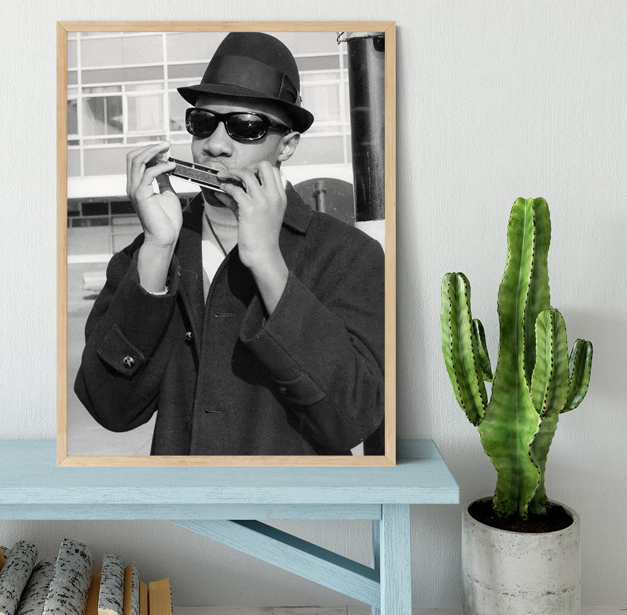 Stevie Wonder playing the harmonica Framed Print - Canvas Art Rocks - 4