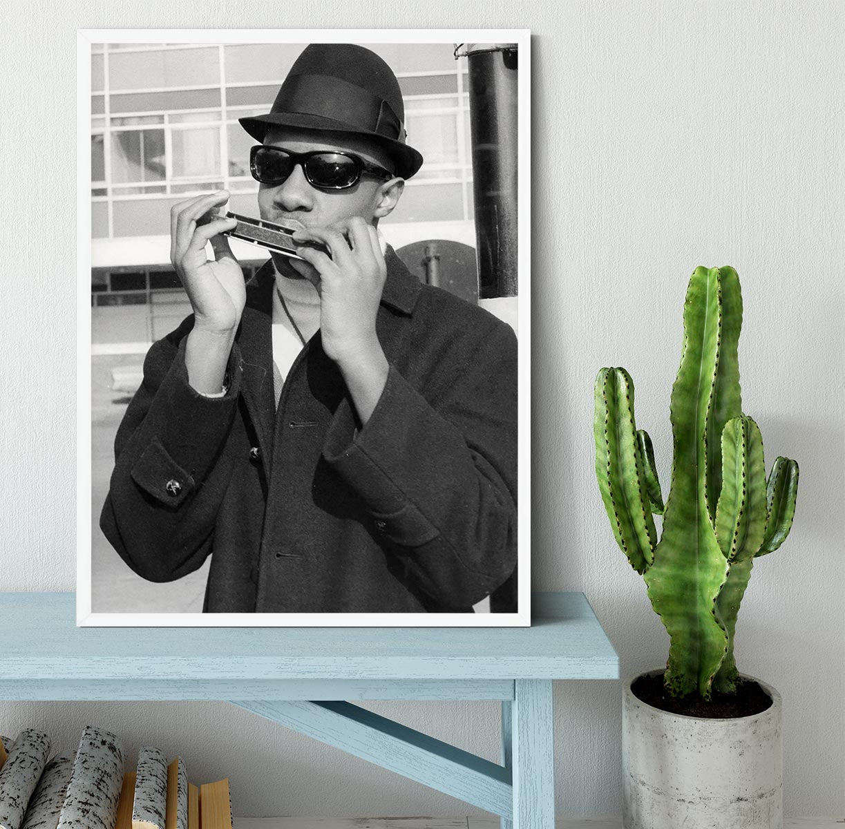 Stevie Wonder playing the harmonica Framed Print - Canvas Art Rocks -6