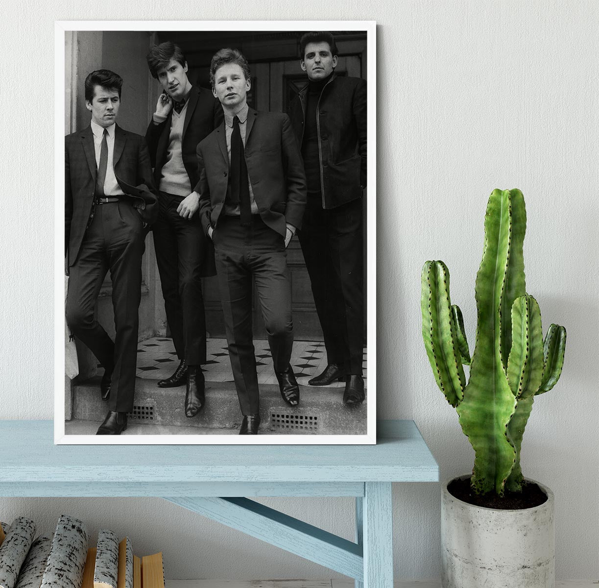 The Searchers in a doorway Framed Print - Canvas Art Rocks -6