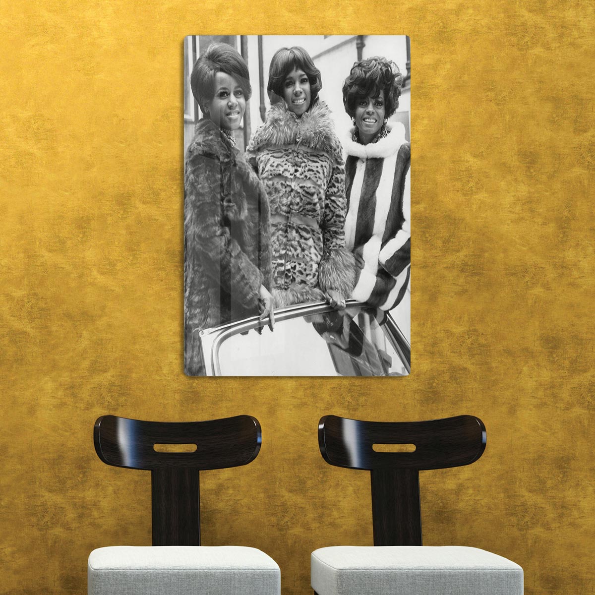 The Supremes ready to sing HD Metal Print
