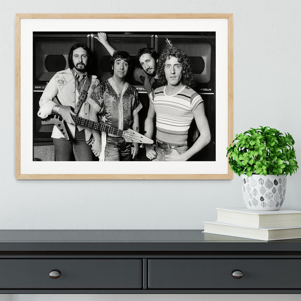 The Who 1977 Framed Print - Canvas Art Rocks - 3