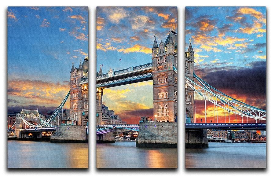 Tower Bridge 3 Split Panel Canvas Print - Canvas Art Rocks - 1