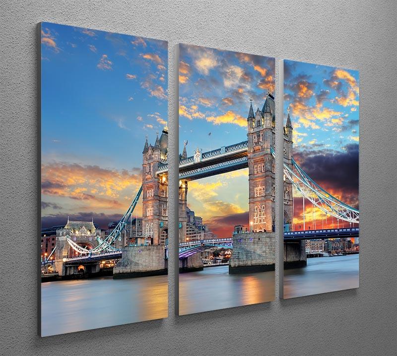 Tower Bridge 3 Split Panel Canvas Print - Canvas Art Rocks - 2